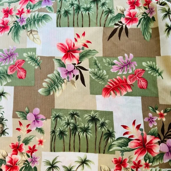 Hawaiian shirt - Picture 3 of 4